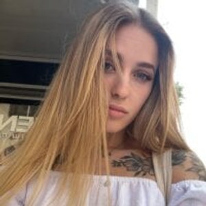 girlsupnorth.com annjoy_ livesex profile in curvy cams