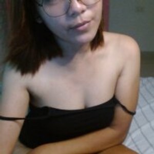 Cam Girl xxhotsuzanexx