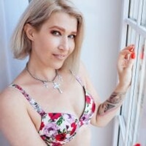 pornos.live Nancyfancyy livesex profile in blonde cams
