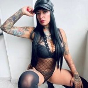 livesex.fan rollyderolandia livesex profile in tattoos cams