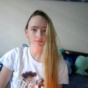 girlsupnorth.com Moonpixie2020 livesex profile in student cams