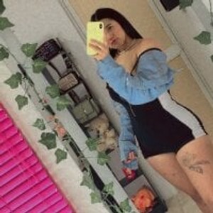 livesexr.com saramendez livesex profile in masturbation cams