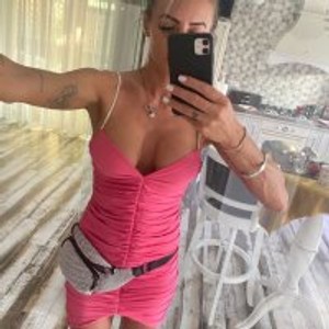 pornos.live MayaHelen_ livesex profile in pussylicking cams