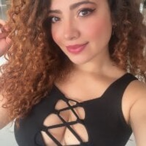 stripchat valeria_rosses webcam profile pic via girlsupnorth.com