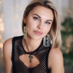 rudecam.live MonaLisaG livesex profile in fitness cams