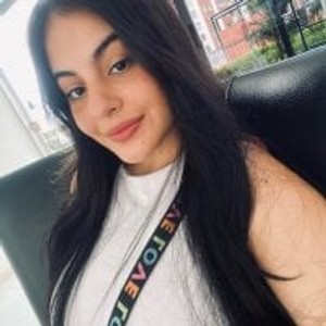 Karina_18_ webcam profile - Colombian