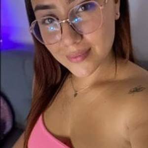 Luciana0226 webcam profile - Colombian