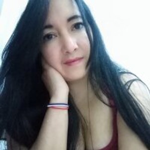 girlsupnorth.com gatiikoo livesex profile in shaven cams