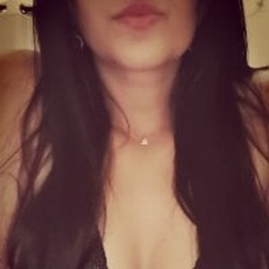 free6cams.com Liahra livesex profile in dildo cams