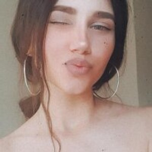 sexcityguide.com Pianka_girl livesex profile in romantic cams