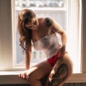 pornos.live KatieKross livesex profile in to cams
