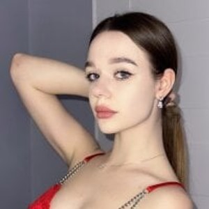 sleekcams.com BabeMolly livesex profile in petite cams