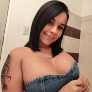 pornos.live Sexyysariita livesex profile in FtM cams