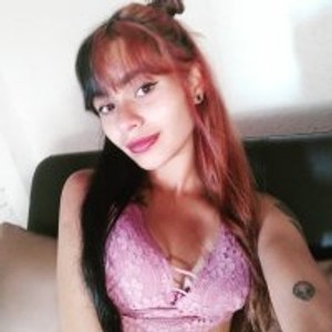 Cam Girl miabrunett1