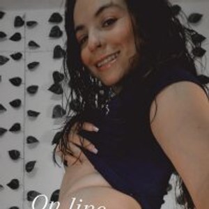 free6cams.com manuela_pikkk livesex profile in bigass cams