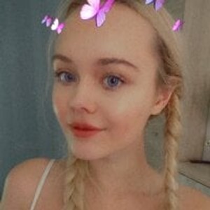 free6cams.com Lily_holyy livesex profile in fetish cams