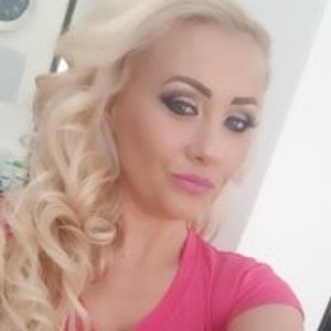 livesex.fan KandyHellenx livesex profile in spank cams