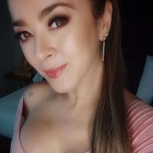 girlsupnorth.com EvaDavis_ livesex profile in mature cams