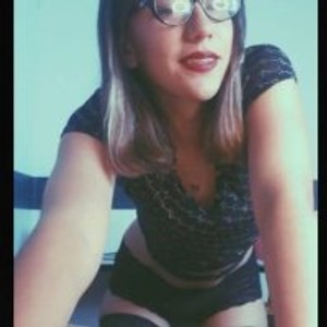 Cam Girl Tamyparis