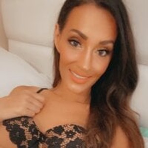 goddessnathalie1 webcam profile - American