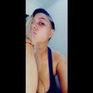 Ahri-acm webcam profile - Colombian