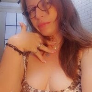 pornos.live Chayla_Ruiz livesex profile in TG cams
