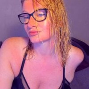 webcam-sexe.net 777Linda777 livesex profile in mistress cams