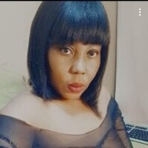 xxx-topcamgirls.com Nubian_goddess livesex profile in naughty cams