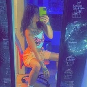 pornos.live slut4daddyy livesex profile in smalltits cams