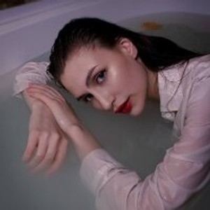 girlsupnorth.com Emmy_Bell livesex profile in fetish cams