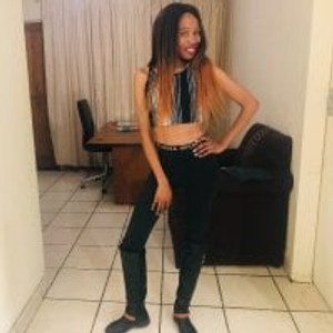 XXLittleDynimite webcam profile - South African