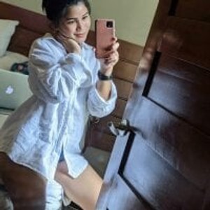 girlsupnorth.com tyra163 livesex profile in asian cams