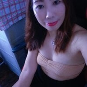 girlsupnorth.com SweetAsian_Jojo69 livesex profile in milf cams
