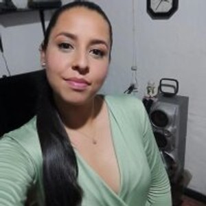 Cam Girl Guadalupe_dance