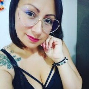 Cam Girl mia69hot