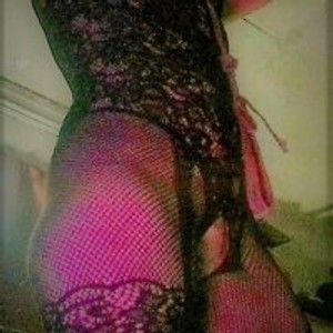 sexcityguide.com Sapphire069 livesex profile in gagging cams