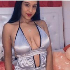 Cam Girl PAULA2210_