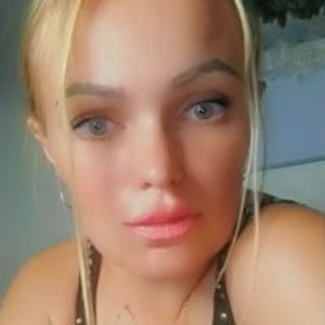 Cam Girl CuteeBlondee