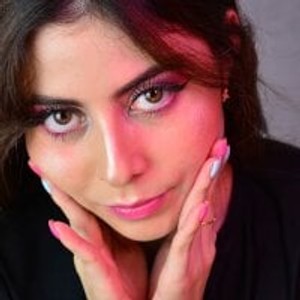 sexcityguide.com LilaSuni livesex profile in shaven cams