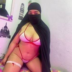 Cam Girl yamilah_hot