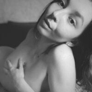 elivecams.com Future_Friend livesex profile in topless cams