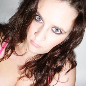 stripchat Lucy_Lube webcam profile pic via livesexr.com