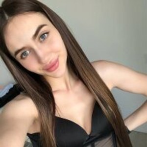 Cam Girl ElizabethHornyy