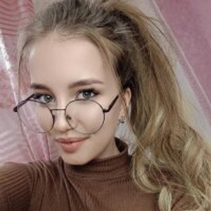 Cam Girl Sasha_Gold