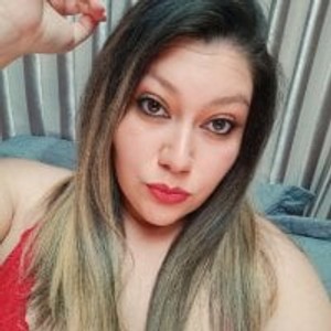 livesexr.com bikahot livesex profile in bigclit cams