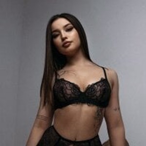 stripchat ElisBates Live Webcam Featured On sexcityguide.com