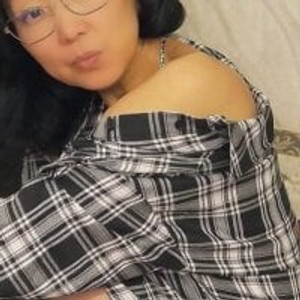 girlsupnorth.com S__mia__ livesex profile in mature cams