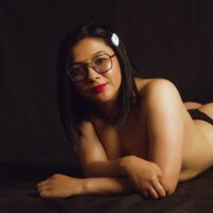 elivecams.com KarlaKruz_ livesex profile in glamour cams