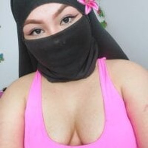 cheapadultsexcams.com iraide livesex profile in striptease cams