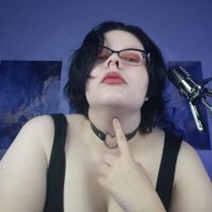 Cam Girl Kitten_Quin